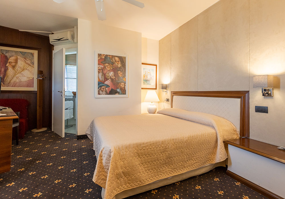 dormire-a-volterra-coppia-hotel-antica-badia