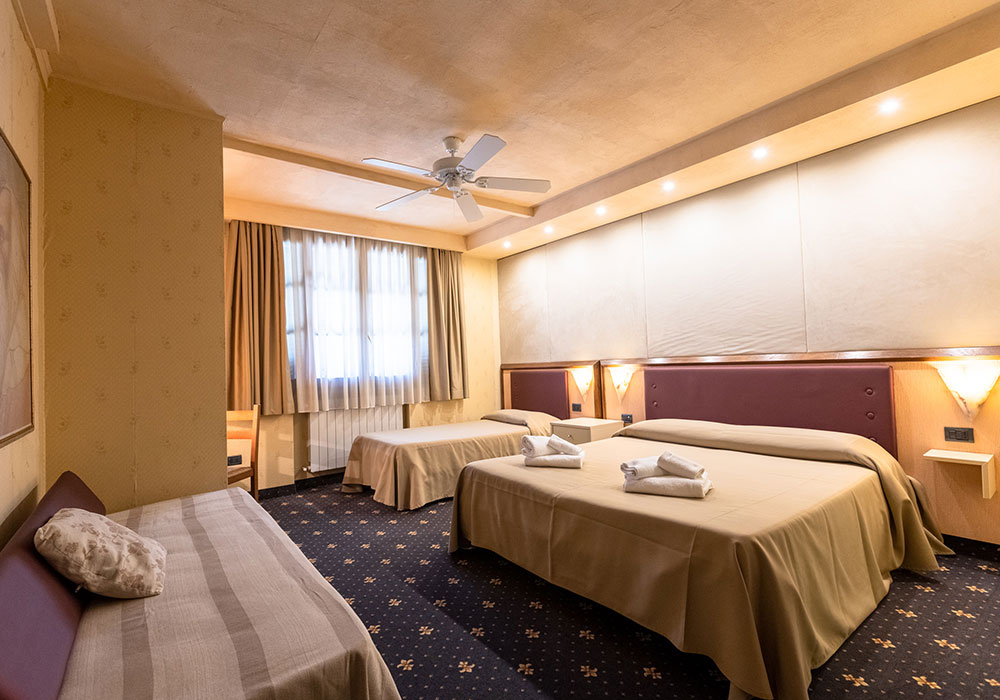 dormire-a-volterra-famiglia-hotel-antica-badia
